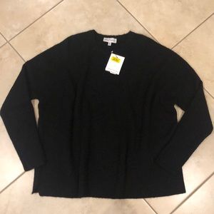 Brand 🆕💖 GIBSON LATIMER sweater